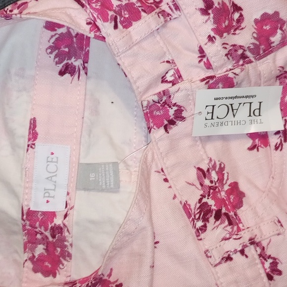 NWT Children's Place Pink Short Overalls - Picture 4 of 4